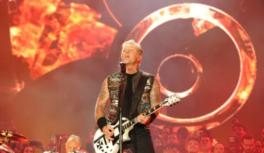James Hetfield, vocalista de Metallica, rompe en llanto en concierto: «Ya estoy viejo»