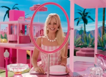 Barbie se corona como la película más taquillera dirigida por una mujer