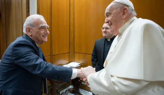 Martin Scorsese se reúne con el papa Francisco; director hará película sobre Jesús