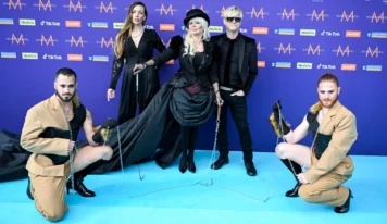 Eurovisión 2024 se viste de “zorra” en su primera puesta de gala, pero sin Israel