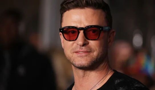 Justin Timberlake conducía ebrio, se saltó un alto y se negó a hacerse prueba etílica